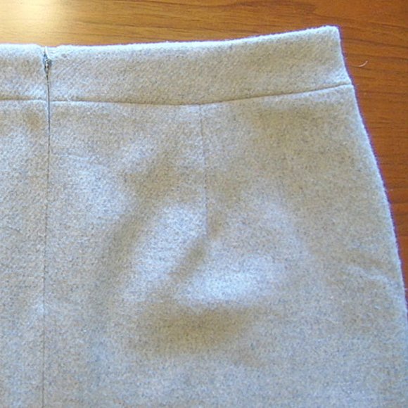 J Crew Mercantile Wool Oatmeal Pencil Mini Skirt Size 4 - 6 - Picture 7 of 11